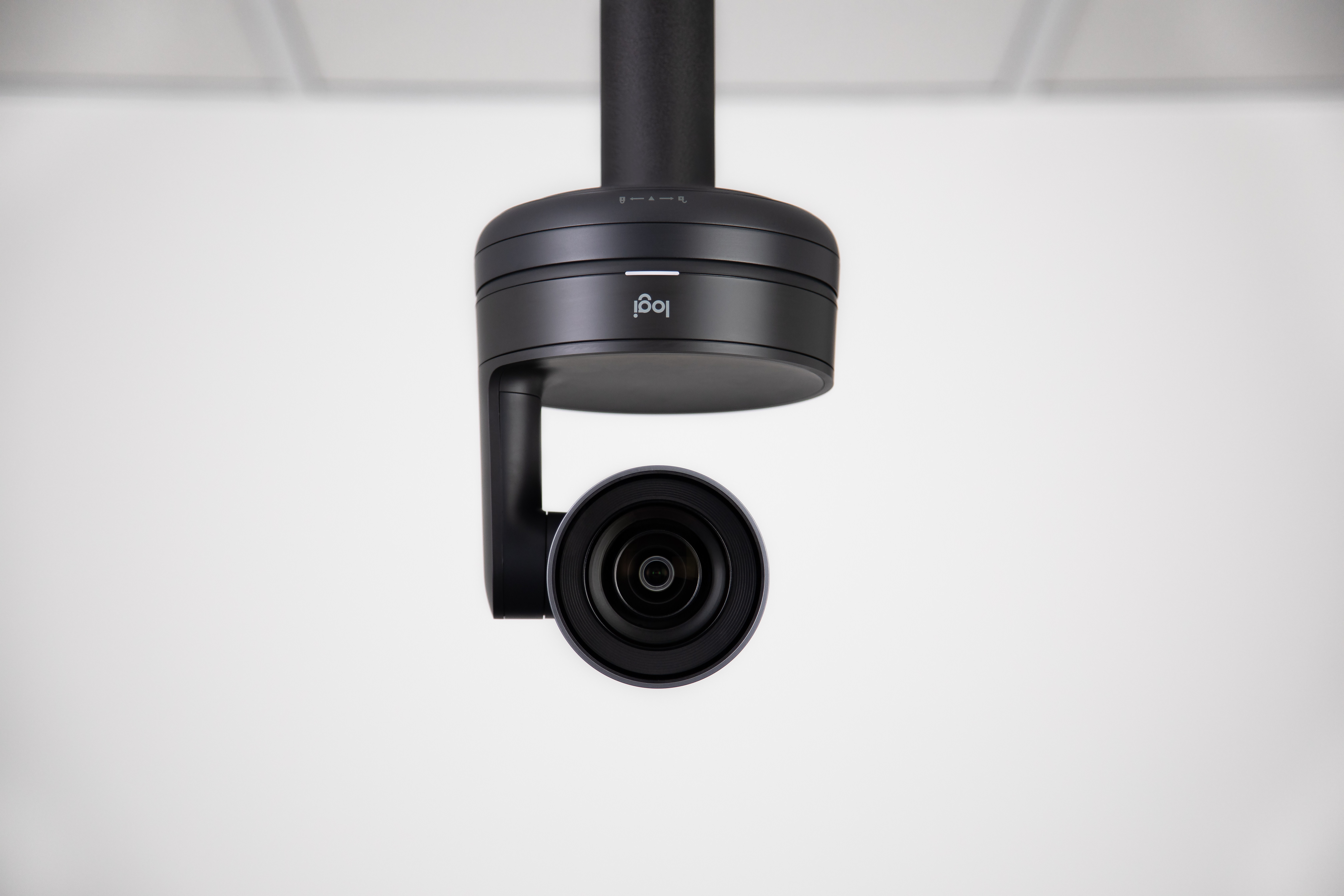 Logitech International - New Logitech Rally Camera Streamline Kit Keeps All  Eyes on Relevant Content