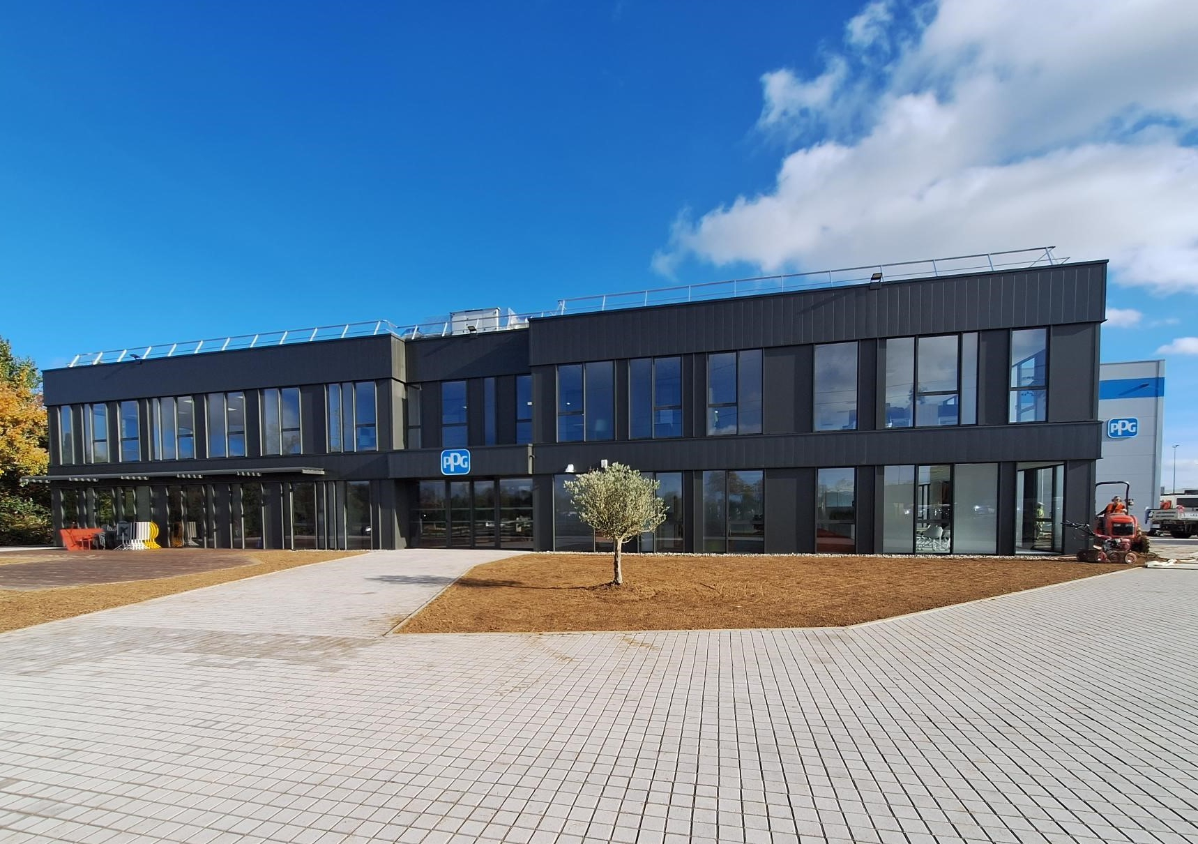 PPG PPG opens 17 million aerospace application support center in France