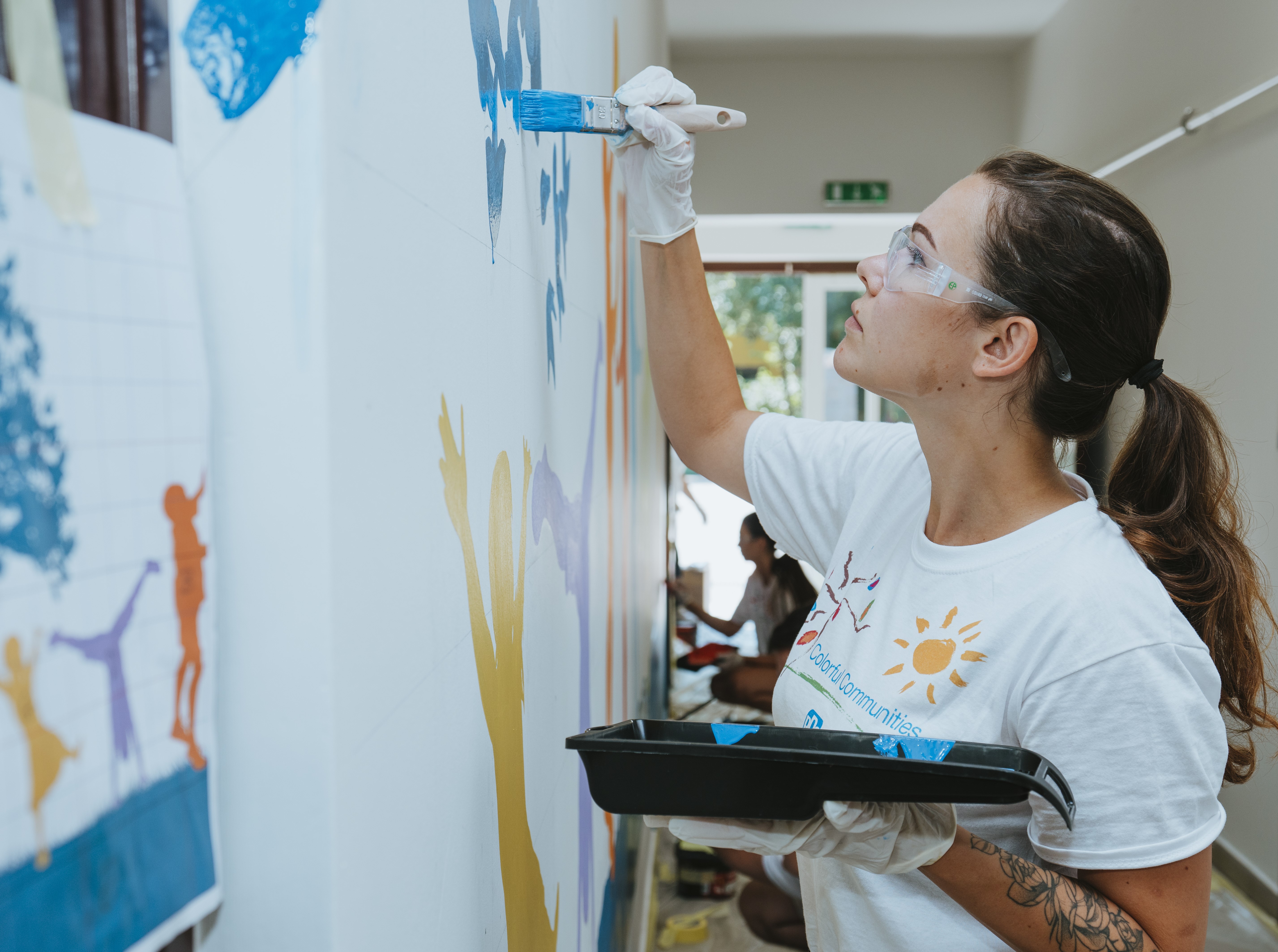 PPG volunteers completed a colorful makeover at the Kispesti Erkel Ferenc Primary School in Budapest through the company's New Paint for a New Start initiative.