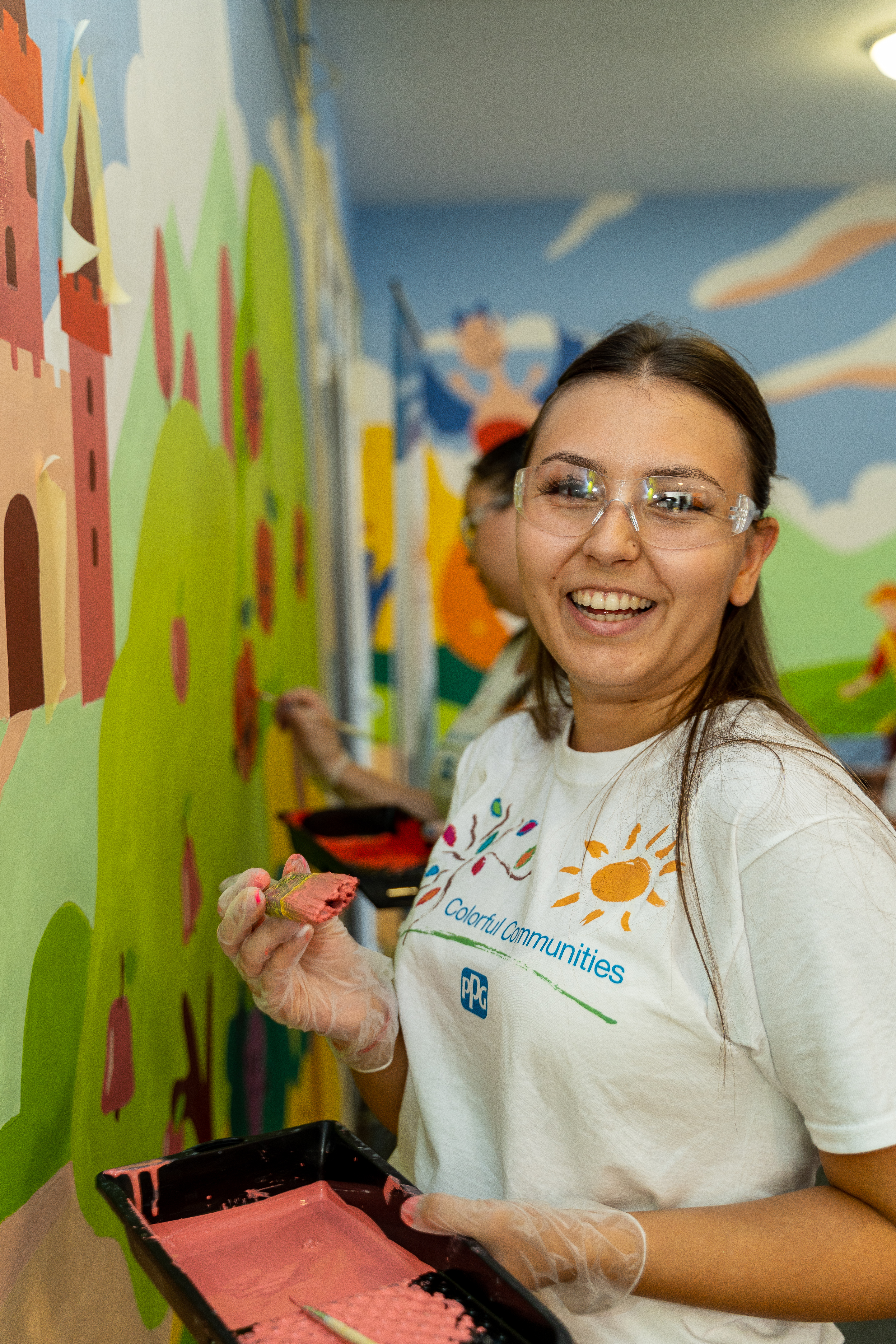PPG volunteers painted a special education school in Budapest as part of the New Paint for a New Start initiative within the company’s COLORFUL COMMUNITIES® program.